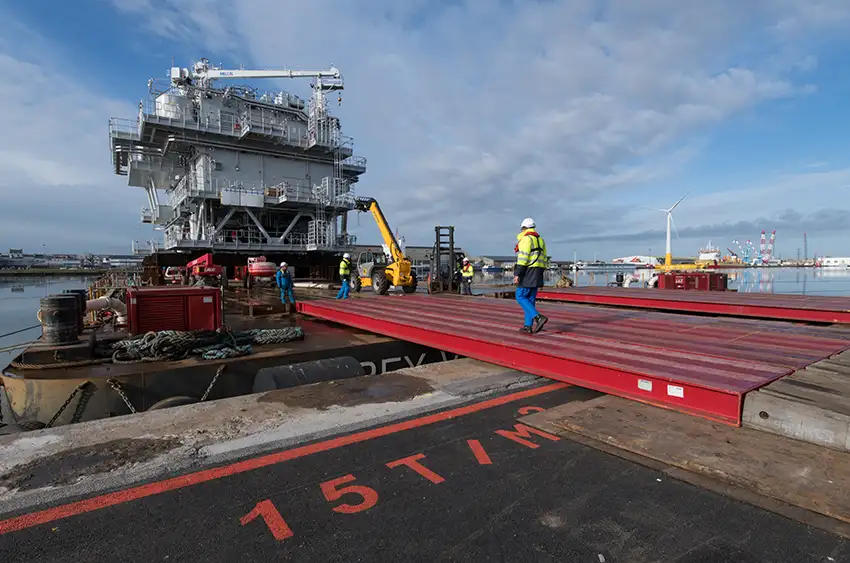 Nantes_Saint-Nazaire_Port_Heavy_Lift_Cargo_Area_Port_Alliance_Offshore_Wind_Industry