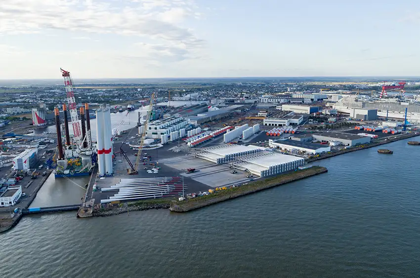Nantes_Saint-Nazaire_Port_Logistics_Platform_Offshore_Wind_Industry_Port_Alliance